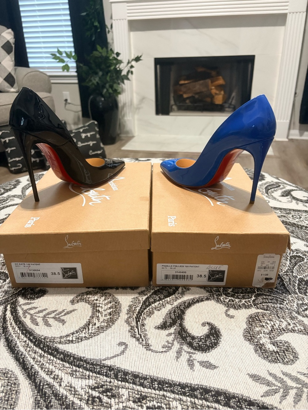 Beautiful Black Authentic Christian Louboutin “So Kate 120 Patent Pumps” - Picture 10 of 10